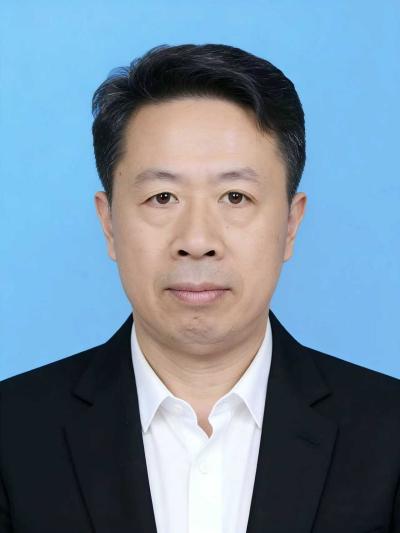 董吉文